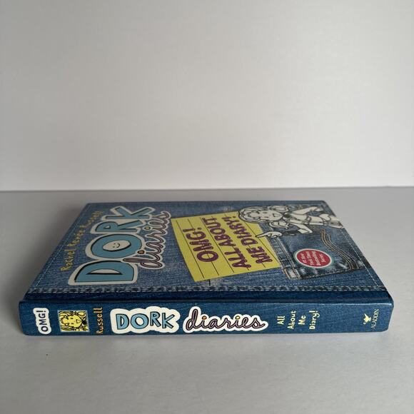 Dork Diaries OMG!: All About Me Diary! - Hardcover - GOOD - Picture 3 of 7